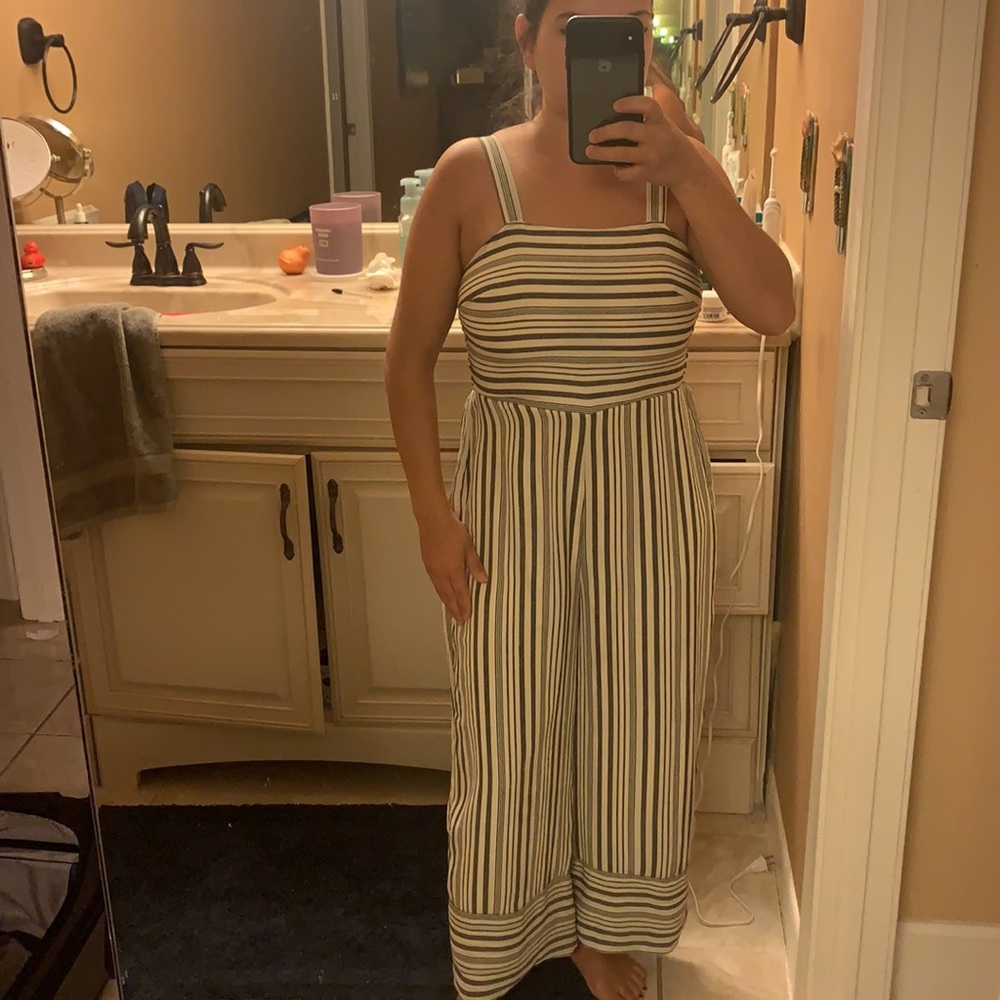 Japna jumpsuit - Picture 1 of 5